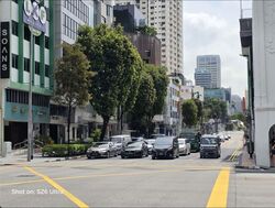North Canal Road (D1), Retail #568459001